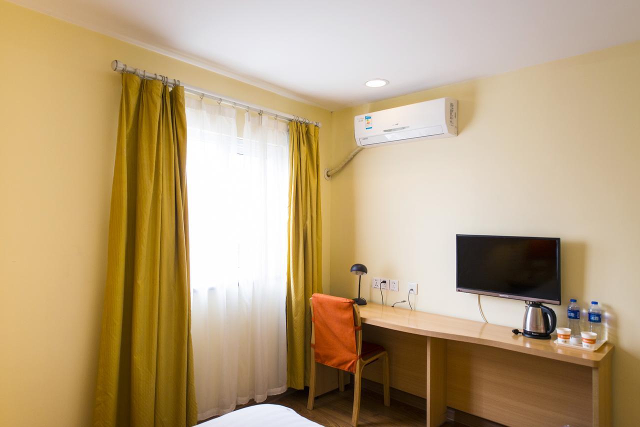 Home Inn Shanghai Hongqiao Terminal Jinshajiang Road Changfeng Bagian luar foto