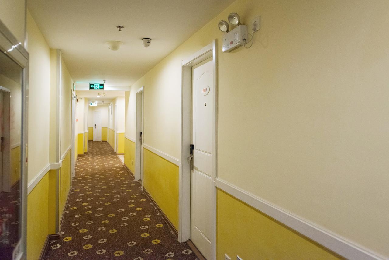 Home Inn Shanghai Hongqiao Terminal Jinshajiang Road Changfeng Bagian luar foto
