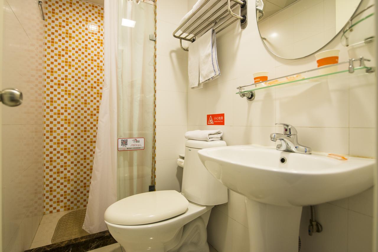 Home Inn Shanghai Hongqiao Terminal Jinshajiang Road Changfeng Bagian luar foto