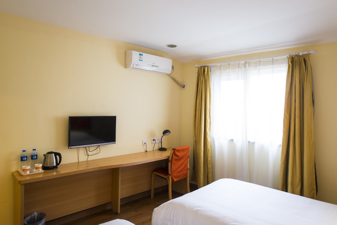 Home Inn Shanghai Hongqiao Terminal Jinshajiang Road Changfeng Bagian luar foto